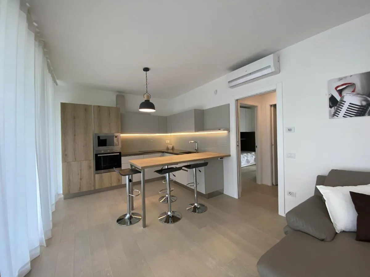 Immobiliare Jvl - White Residence Lido di Jesolo Apartmán