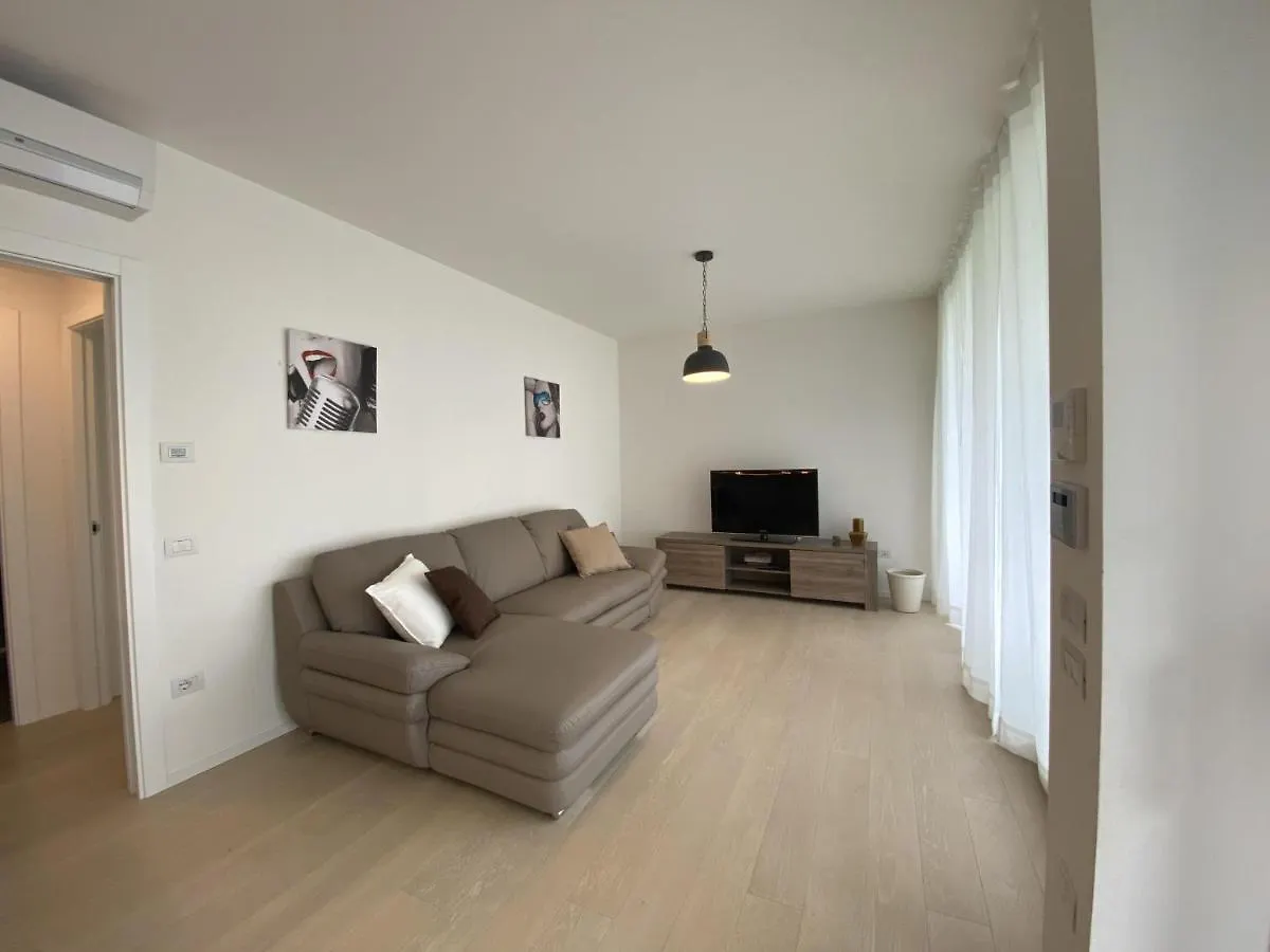 Immobiliare Jvl - White Residence Lido di Jesolo Itálie